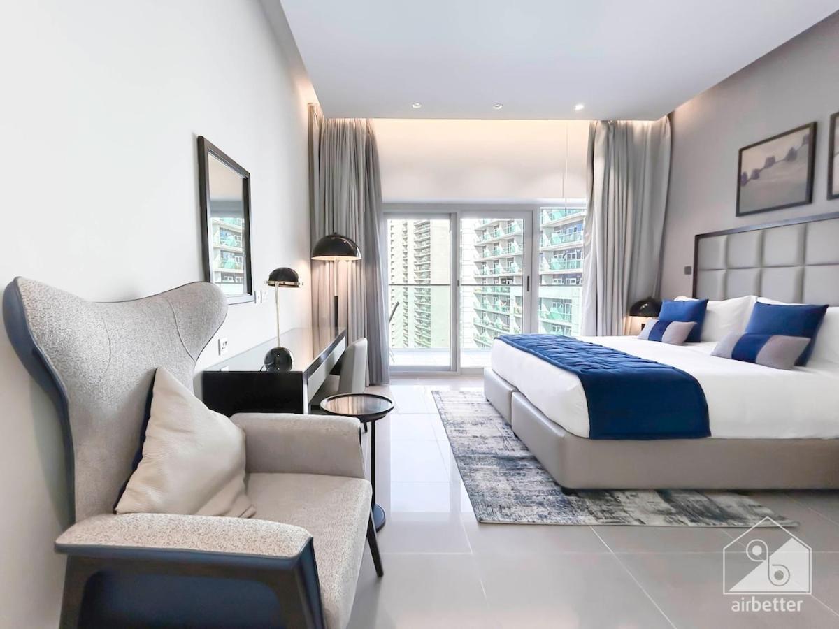Luxury Stay At Damac Majestine With Balcony & Views Dubai Exterior photo